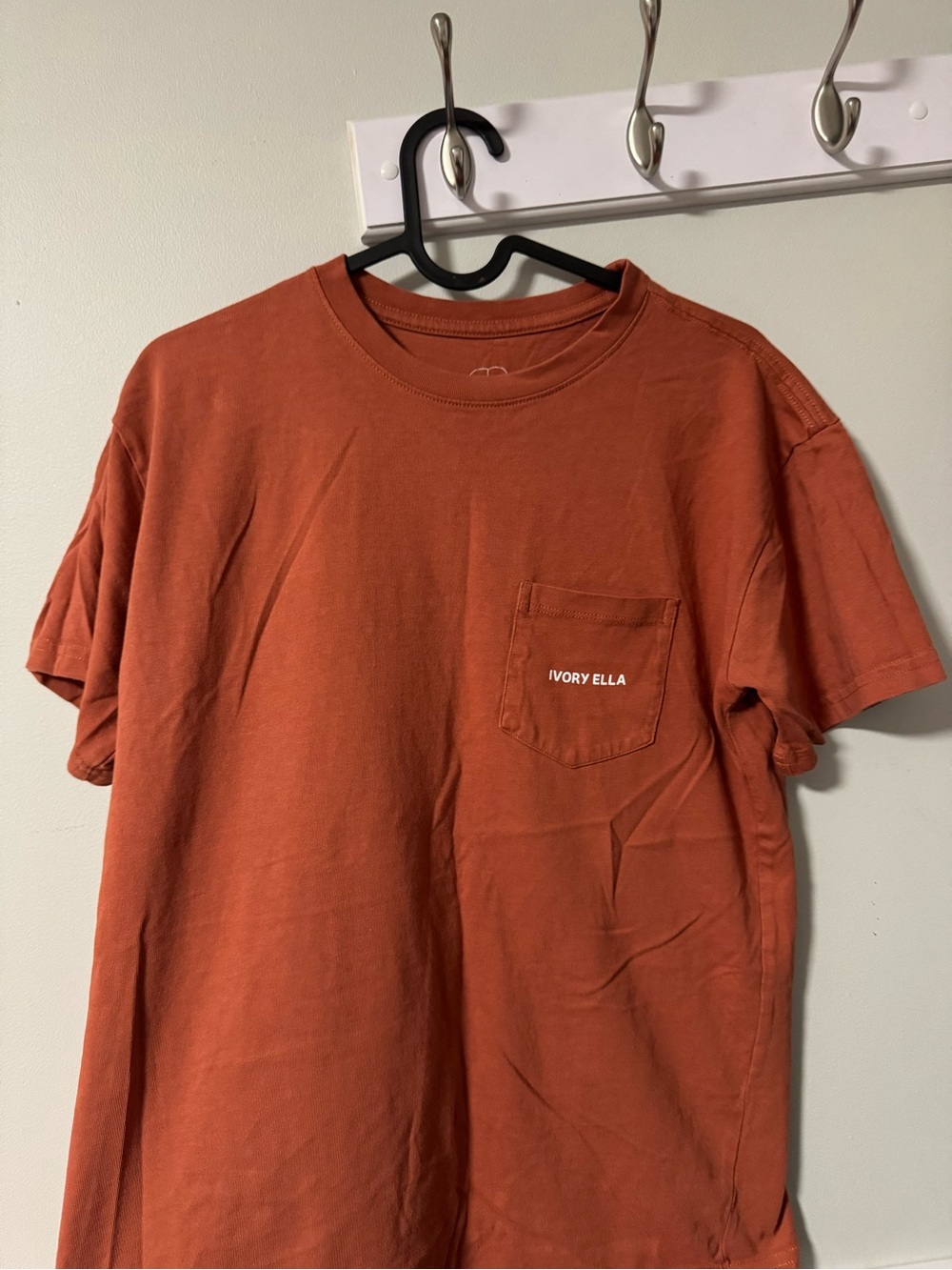 IVORY ELLA Pocket T-Shirt — Rust